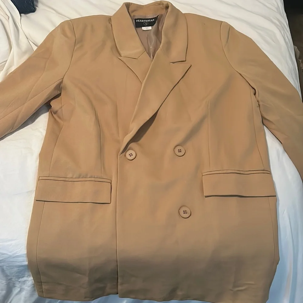 ASOS blazer in camel. US S. Lightly worn. Some pulling in shoulder. - Picture 1 of 2